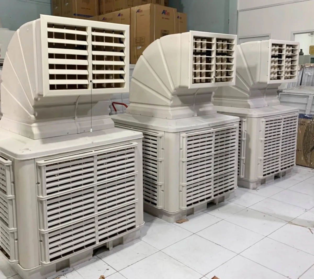 Thiết Bị Phun Sương【 Nhà Phân Phối Sỉ & Lẻ Thiết Bị Phun Sương】 Hệ thống làm mát ngoài trời hiệu quả cho không gian mở may lam mat di dong